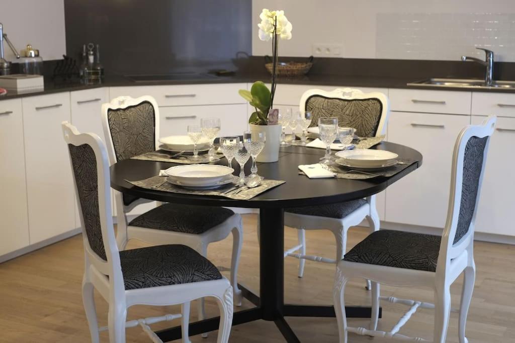 Chez Nanou, Dinant Apartment Екстериор снимка