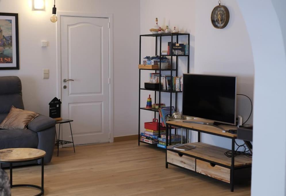Chez Nanou, Dinant Apartment Екстериор снимка